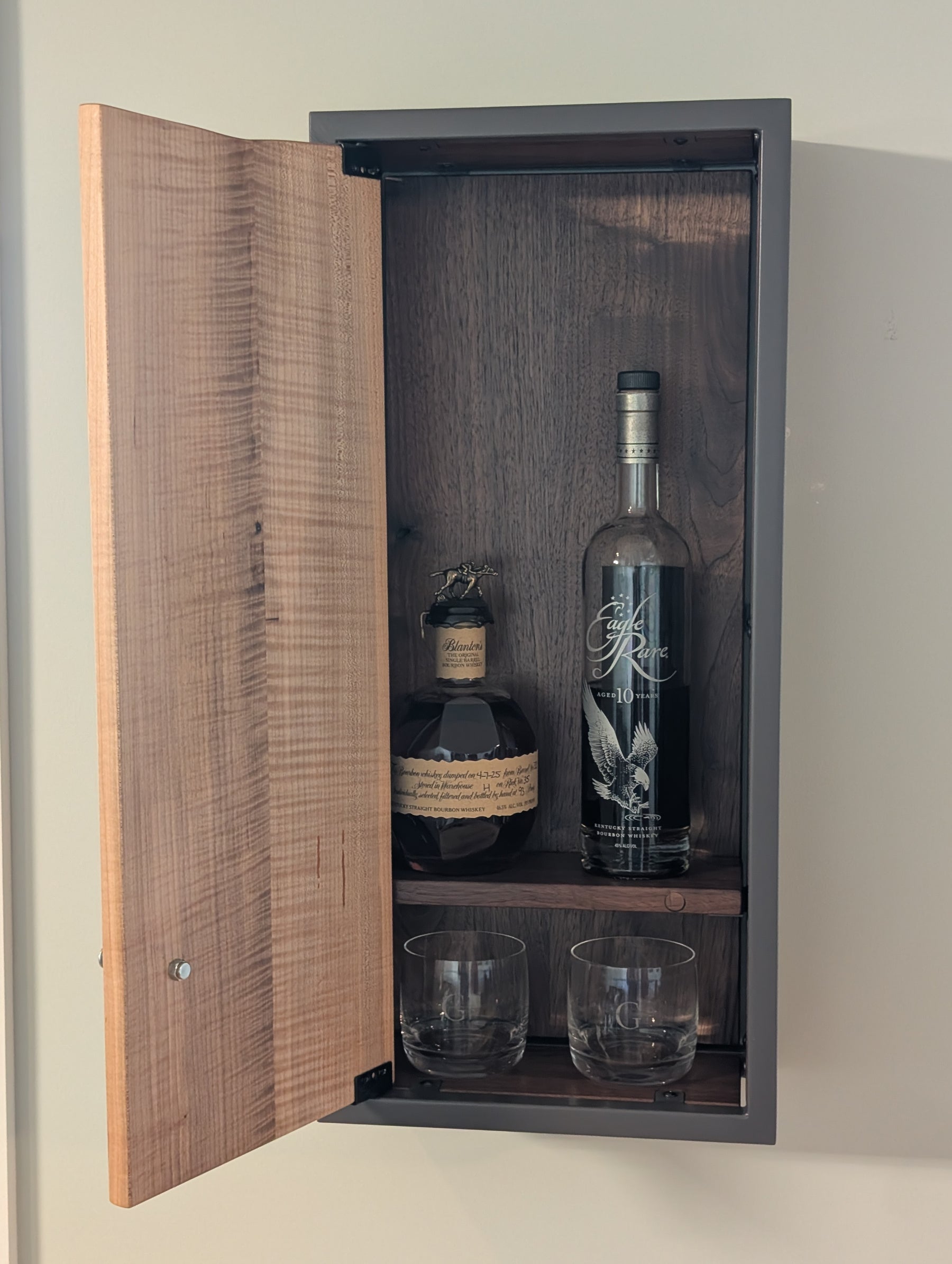 No. 001 — Curly Maple
